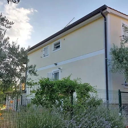 Apartamento Kumbaya-musalez Musalez
